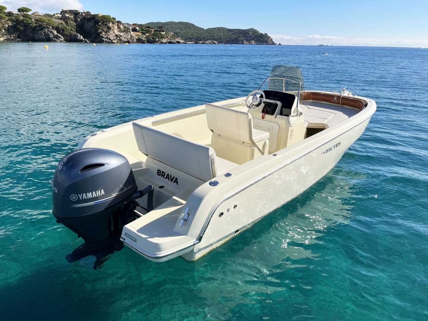 Invictus  FX 190 (Motorboat)