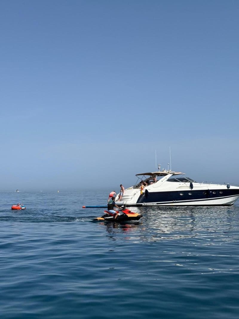 Billet Location de bateau - Sunseeker Predator 63 (Yacht)