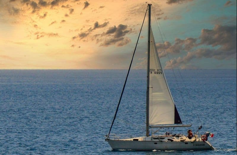 Jeanneau Sun Odyssey 42.2 (Sailboat)