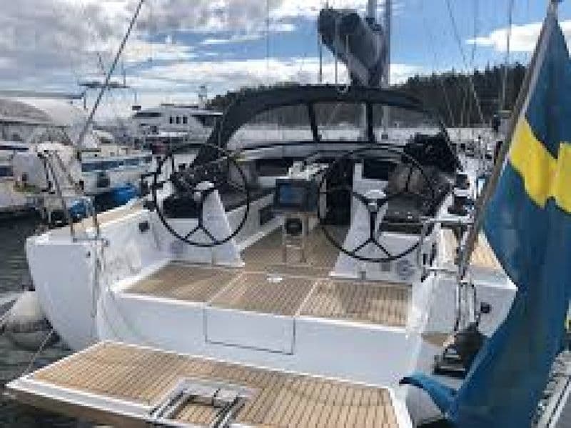 Hanse 388 (Sailboat)