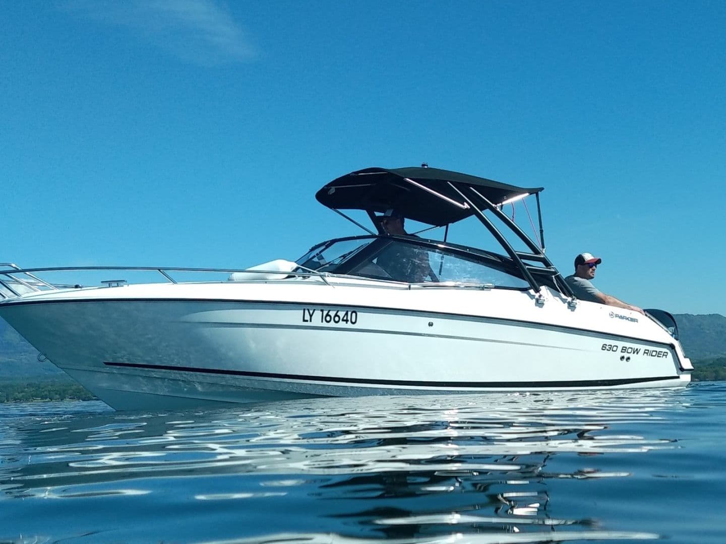 Billet Location de bateau - Parker 630 bowrider  (Motorboat)