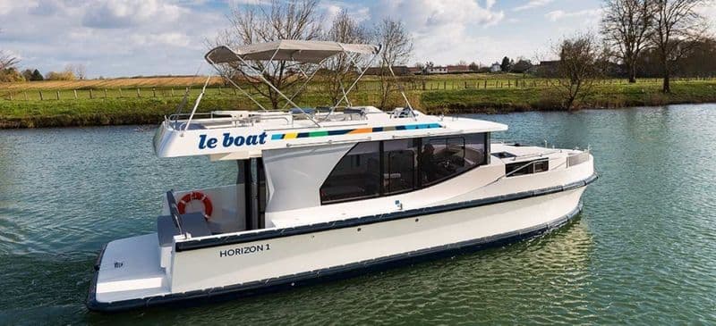Billet Location de bateau - Premier Horizon 1 (Barge)