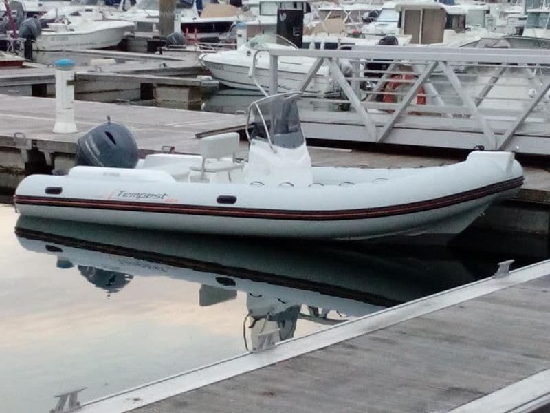 Location de bateau - Capelli Tempest 625 (Semi-rigid)