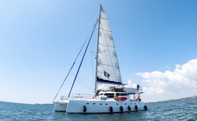 Billet Location de bateau - Ceycat'53 Catamaran (Multihull)