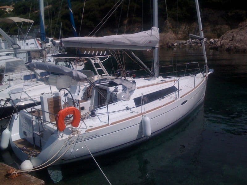 Billet Location de bateau - Bénéteau Oceanis 31 (Sailboat)
