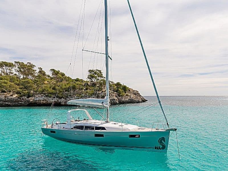 Bénéteau Oceanis 41.1 (Sailboat)