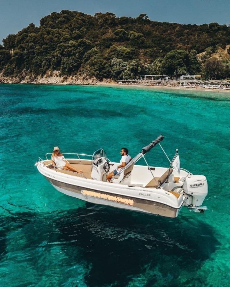 Karel Ithaca (Motorboat)