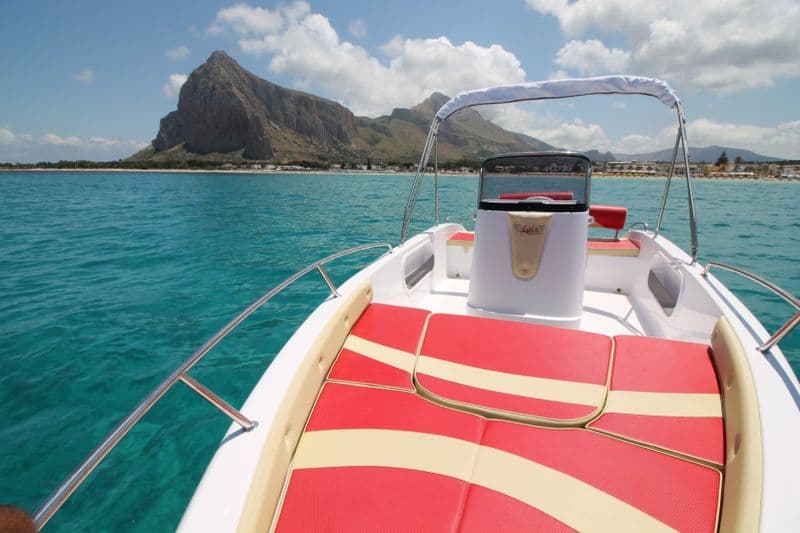 Aquabat Sport Line 19 (Motorboat)