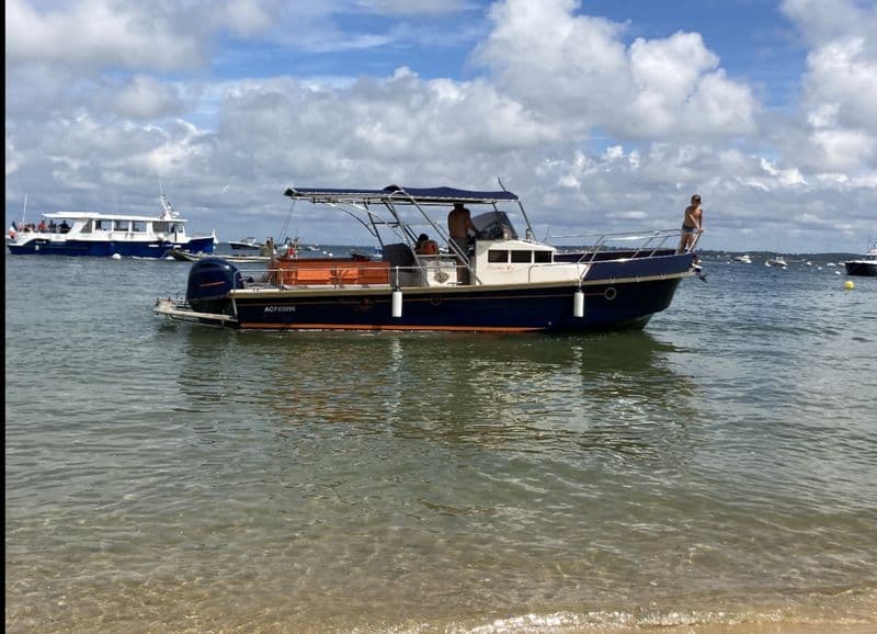 Beacher V10 Croisière (Motorboat)