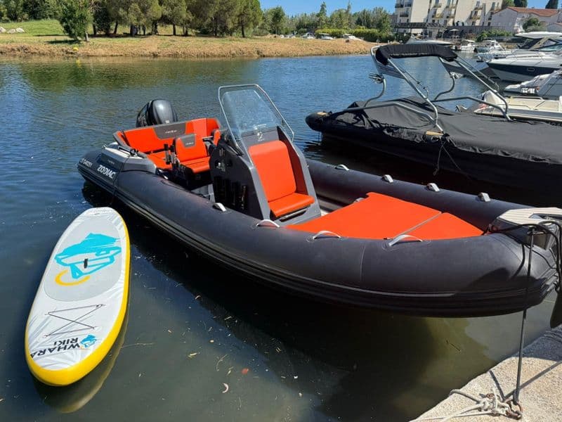 Zodiac Medline 6.8 (Semi-rigid)