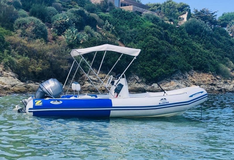 Location de bateau - Zodiac Medline 500 Sundream (Semi-rigid)