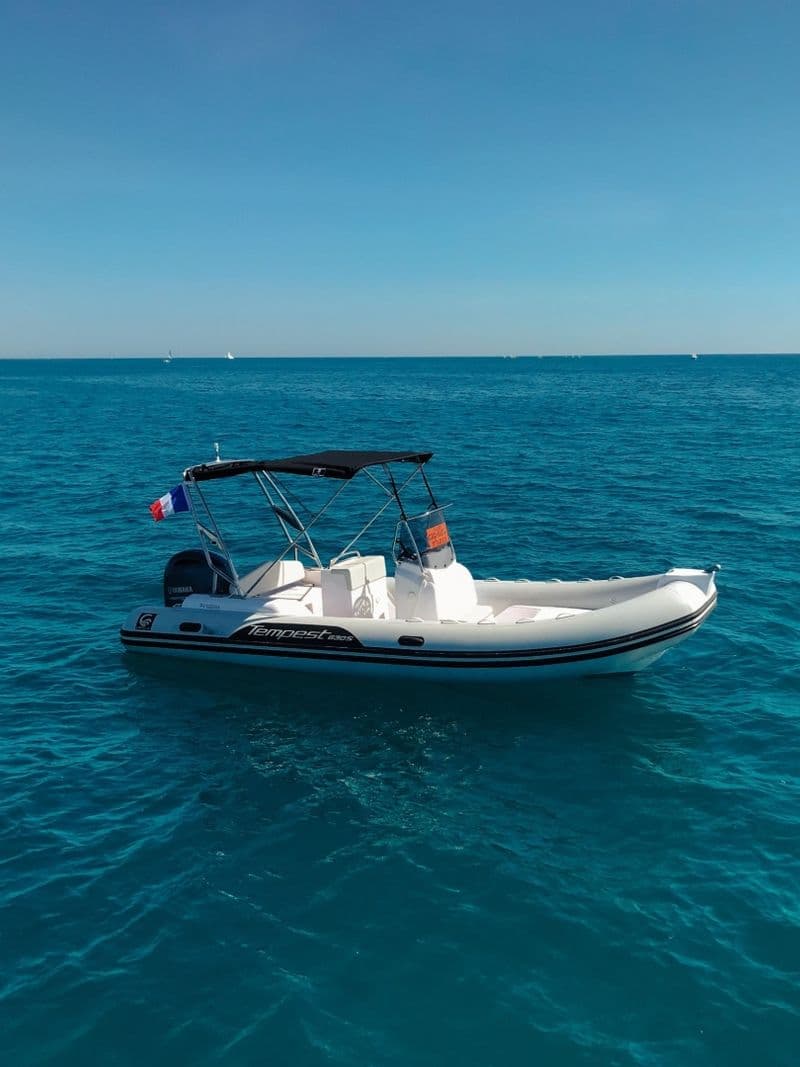 Billet Location de bateau - Capelli Tempest 630 (Semi-rigid)