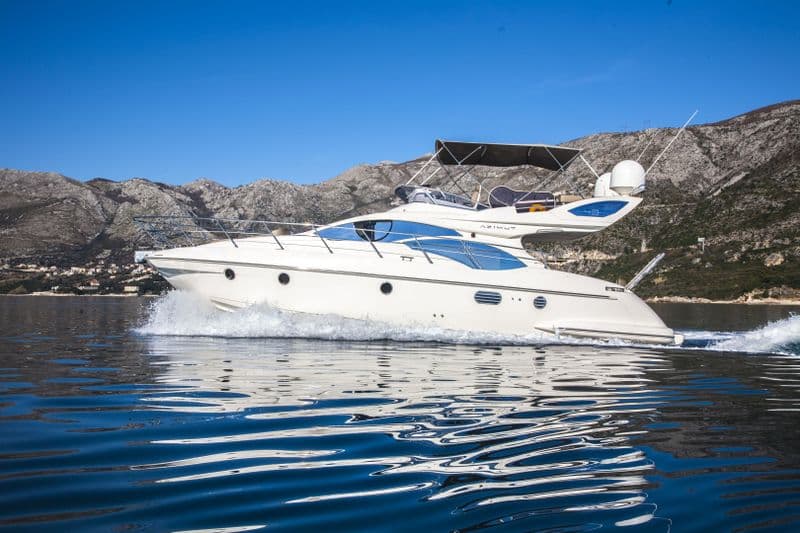 Billet Location de bateau - Azimut 43 Fly (Motorboat)