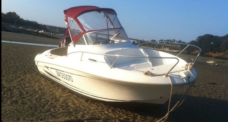 Bénéteau Flyer 650 WA (Motorboat)