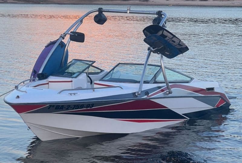 Billet Location de bateau - Régal Valenti 190 (Motorboat)