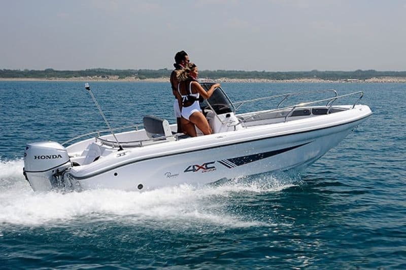 Ranieri 4XC H19CC (Motorboat)