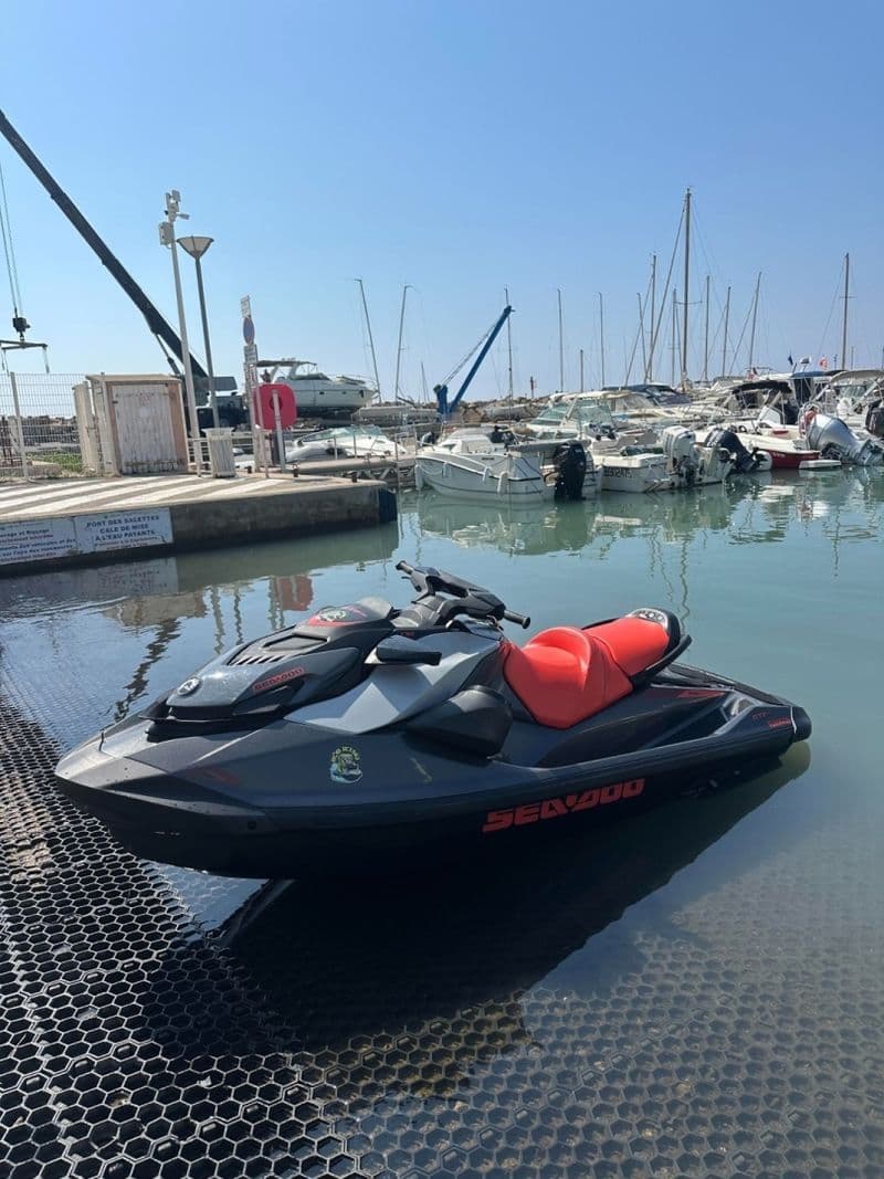Sea-Doo SEA DOO 170 GTI SE (Jetski)