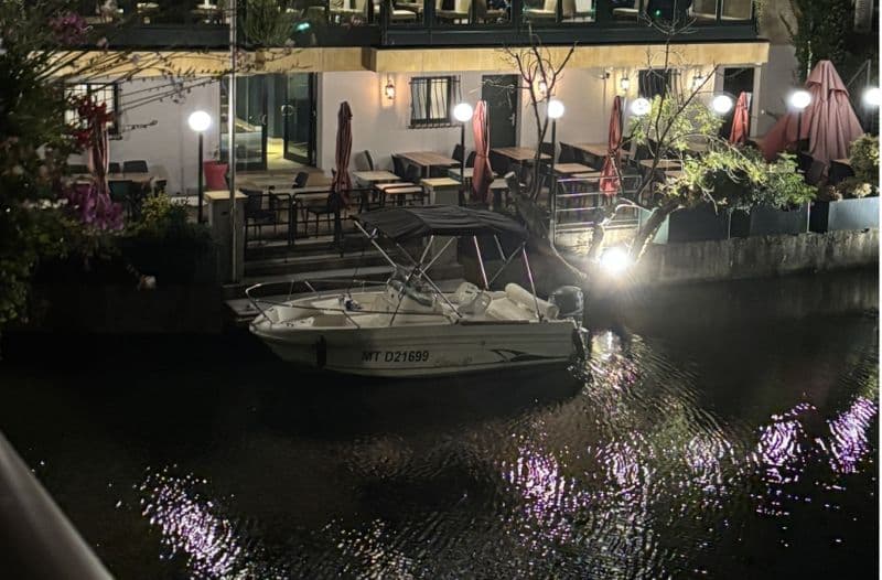 Jeanneau Cap Camarat 515 (Motorboat)