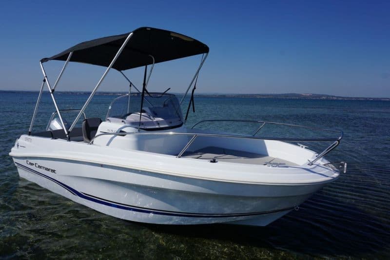 Location de bateau - Jeanneau Cap Camarat 5.5 CC (Motorboat)