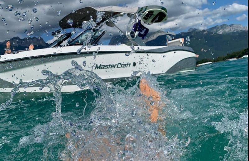 Billet Location de bateau - Mastercraft X26 (Motorboat)