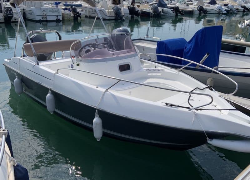 Billet Location de bateau - B2 Marine Cap Ferret 552 Open (Motorboat)