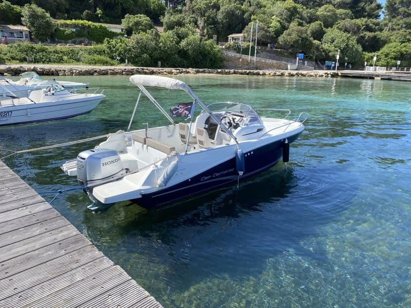 Jeanneau Cap Camarat 6.5 CC Style (Motorboat)