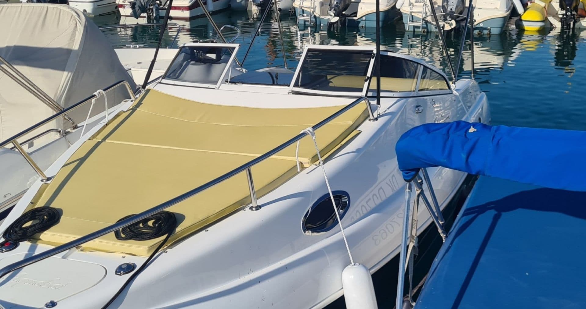 Aquabat cruisers  (Motorboat)