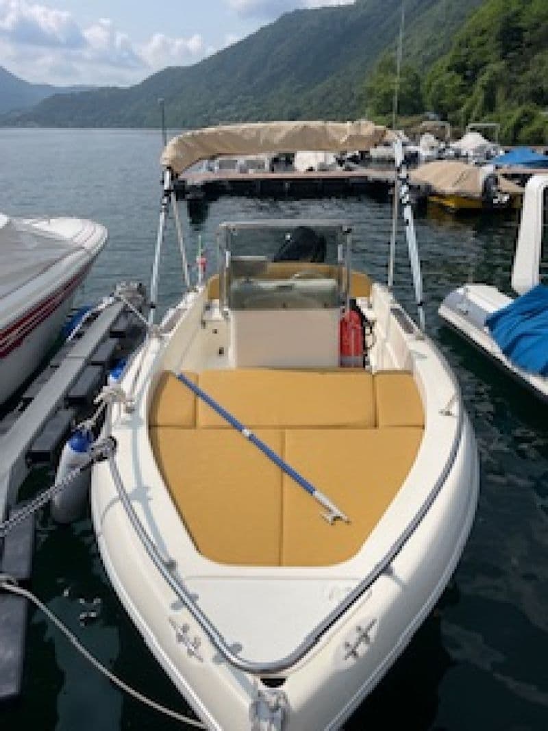 Capelli 500 Open (Motorboat)