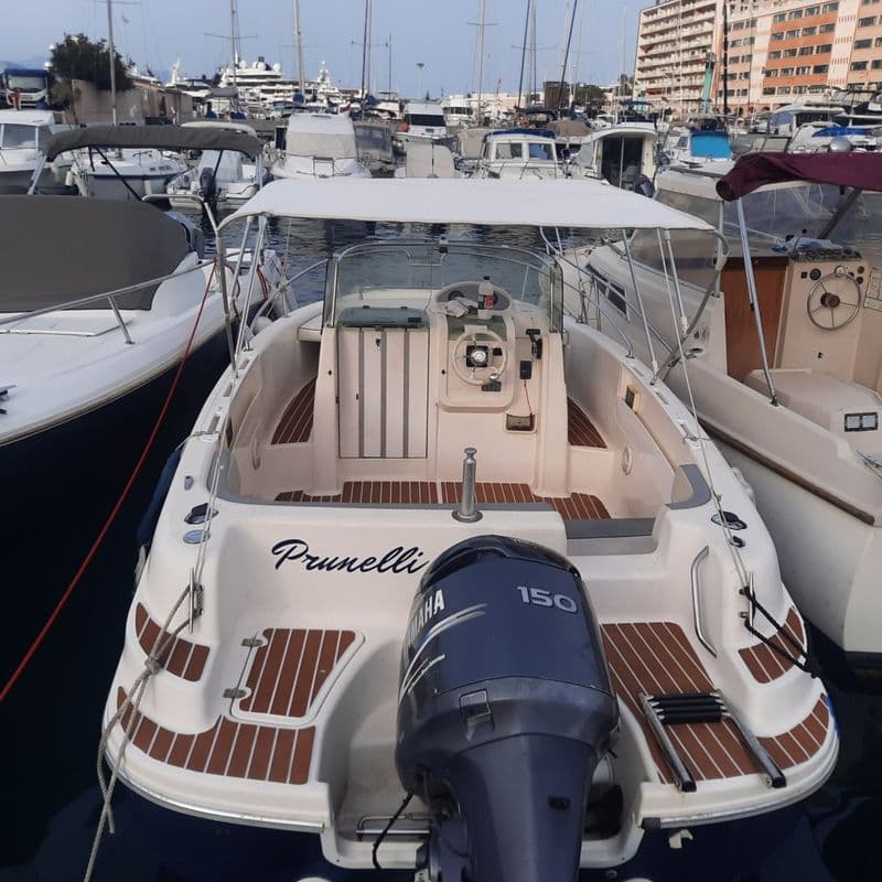 Kelt Azura 650 WA (Motorboat)