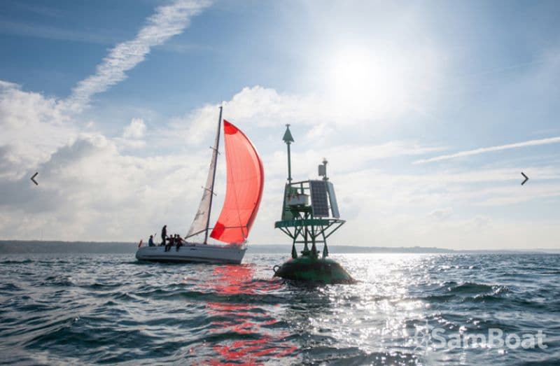 Bénéteau First 31.7 (Sailboat)