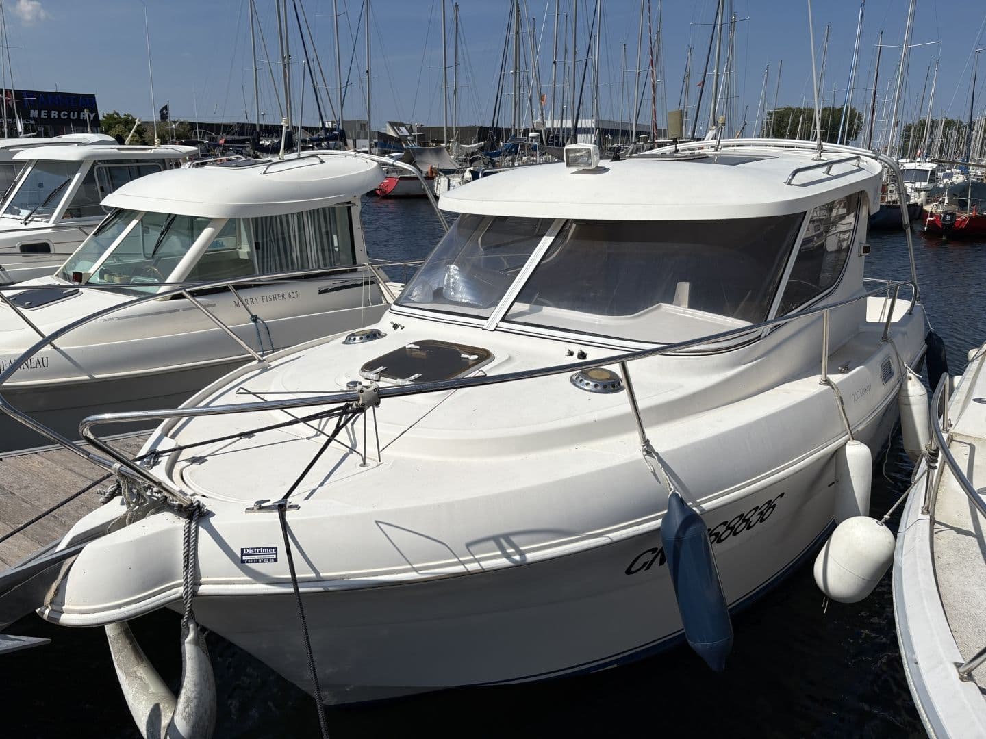 Quicksilver 700 Week-End (Motorboat)