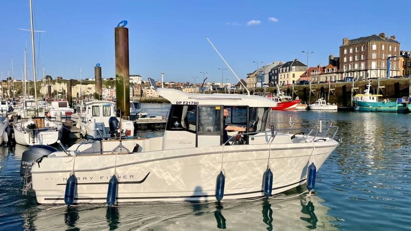 Location de bateau - Jeanneau Merry Fisher 695 Marlin (Motorboat)