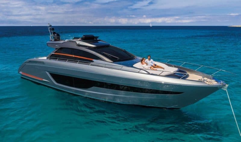 Billet Location de bateau - Riva Rebel 66 (Yacht)
