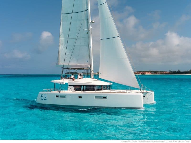 Lagoon 52 F (Multihull)