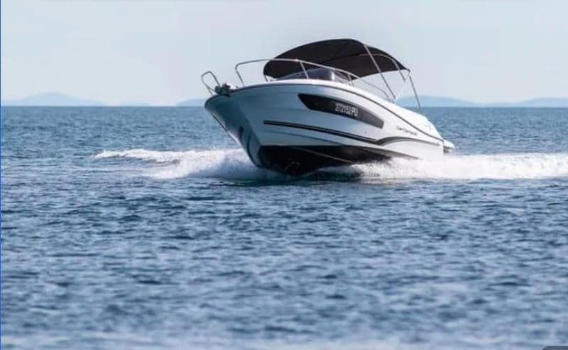 Jeanneau Cap Camarat 7.5 WA Serie 2 (Motorboat)
