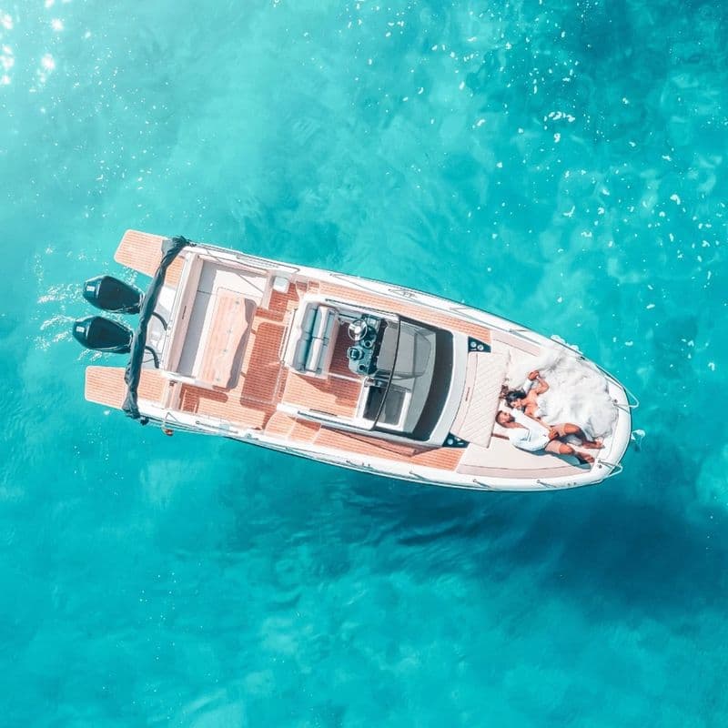 B2 Marine CAP FERRET 752 CRUISER (Motorboat)