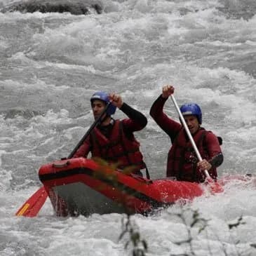 Descente Sportive en Canoë Raft sur l'Isère à Aime