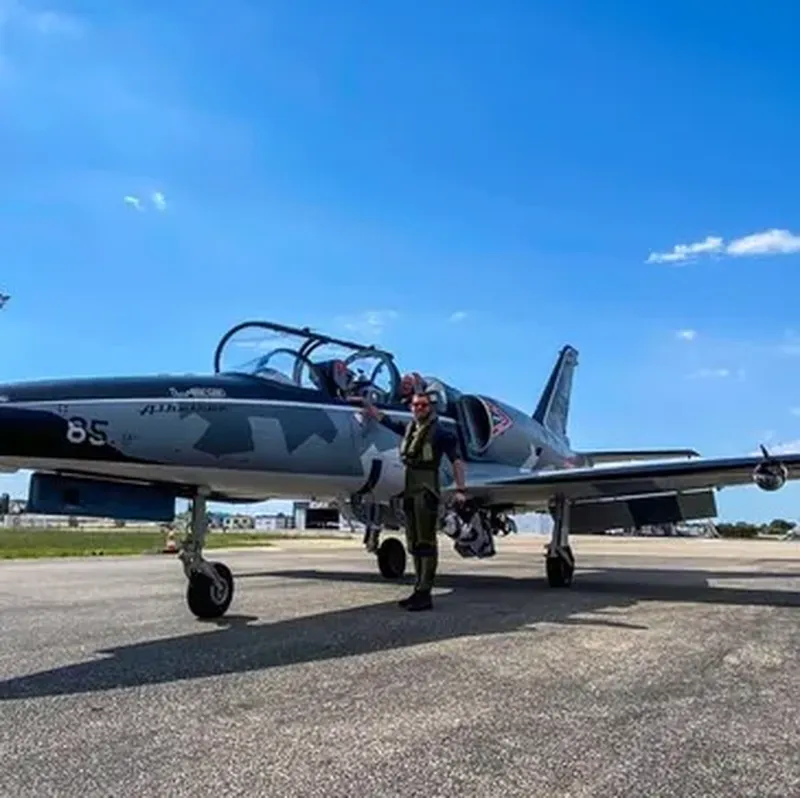 Vol en Avion de Chasse L-39 à Carcassonne