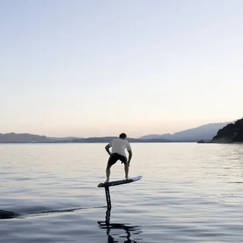 Initiation au Surf Electrique à Hyères - Presqu'île de Giens