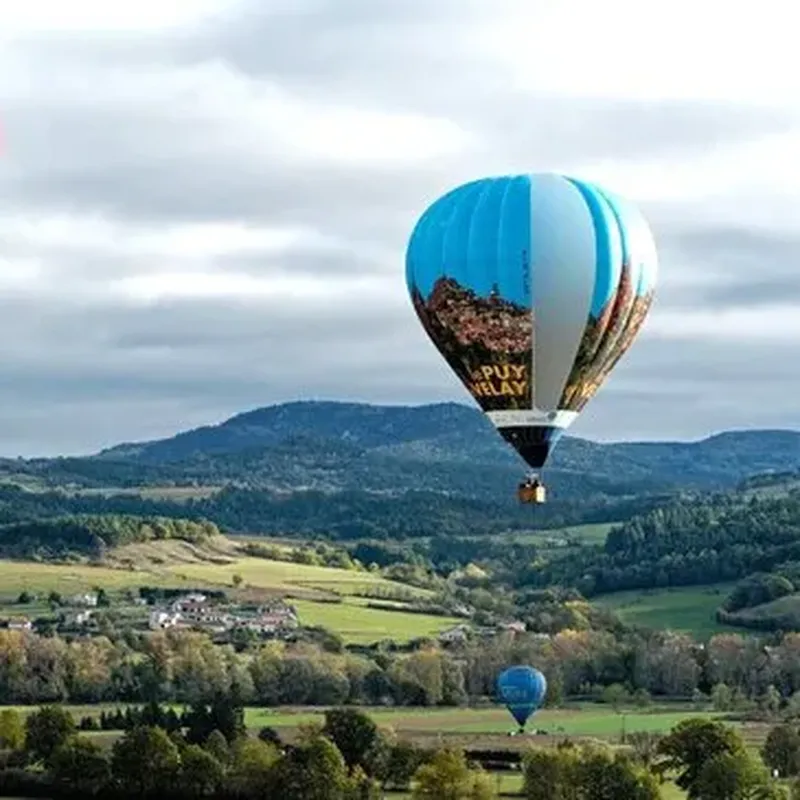 Billet Vol en Montgolfière près d'Arlempdes - Le Lac du Bouchet