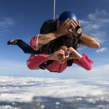 Saut en Parachute en Tandem près de Biarritz