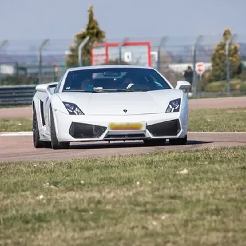 Stage de Pilotage Enfant en Lamborghini Gallardo près d'Orléans