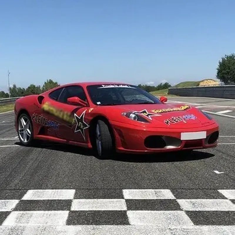 Stage de Pilotage Enfant en Ferrari F430 près d'Orléans