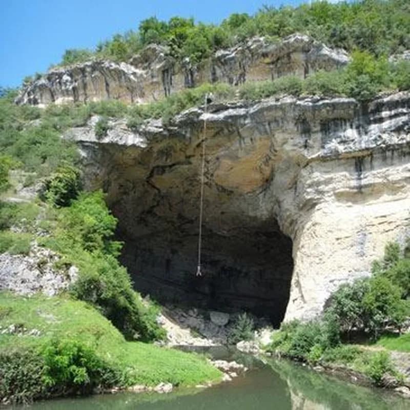 Saut à l'élastique près de Foix - Grotte du Mas d'Azil