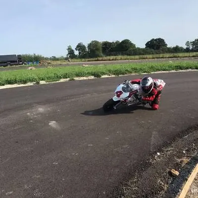 Initiation au Pilotage Moto Enfant près de Reims