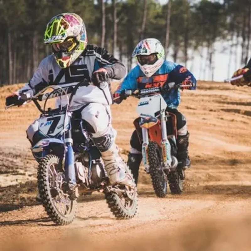 Initiation au Moto-Cross près de Villefranche-de-Rouergue