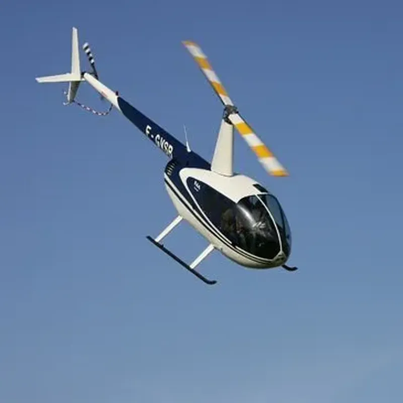 Initiation au pilotage d'hélicoptère près de Lyon