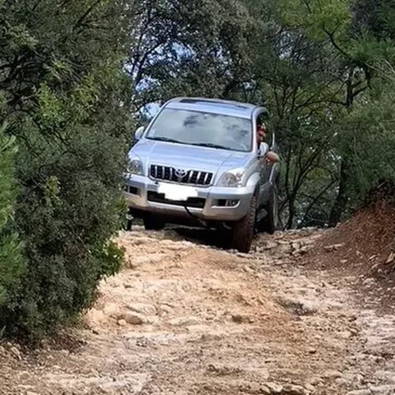Billet Stage de Pilotage en 4x4 près d'Aix-en-Provence
