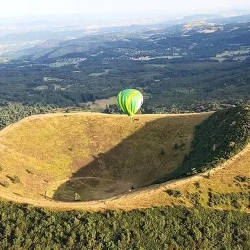 Week-end Vol en Montgolfière - Survol des Volcans d'Auvergne