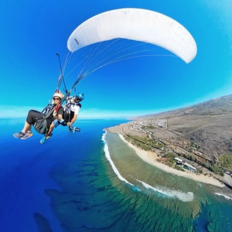 Baptême en Parapente à Saint-Leu à la Réunion